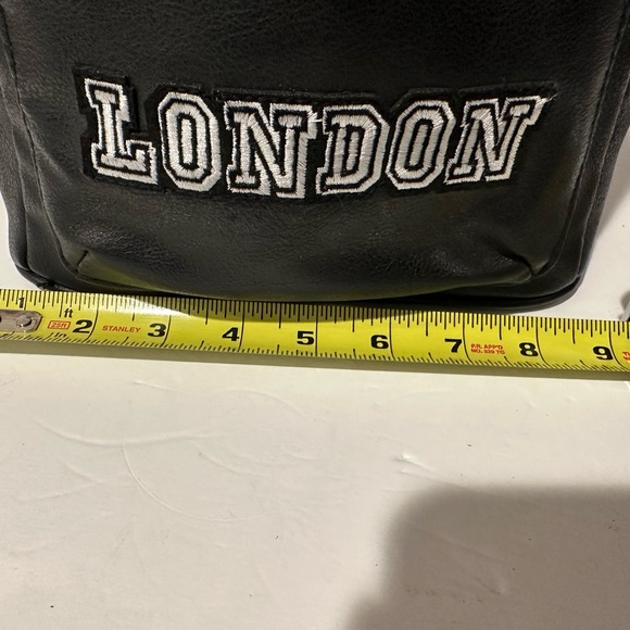 Disney Minnie London Backpack - Picture 11 of 12